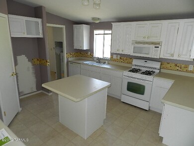 Kitchen2