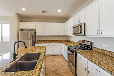 003-photo-kitchen-14183568