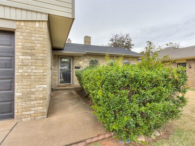 7135 N Comanche Ave, Warr Acres, OK 73132 - photo 5