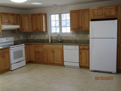 9 Cooper St unit 13, Wakefield, MA 01880 - photo 3