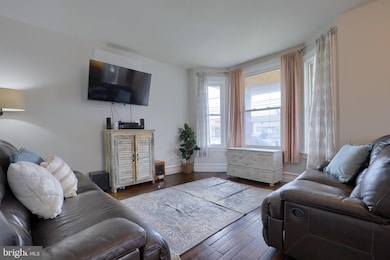 348 E Main St, New Holland, PA 17557 - photo 7