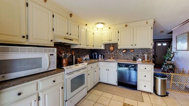 29 Douglas Dr, East Bridgewater, MA 02333 - photo 2