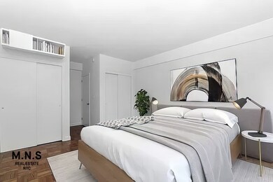 65 W 55th St unit 10-P, New York, NY 10019 - photo 5