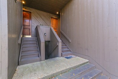 289 Litchfield Ln unit 50, Houston, TX 77024 - photo 7