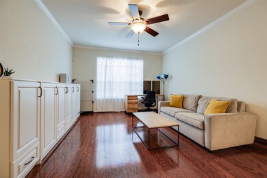 2255 Braeswood Park Dr unit 294, Houston, TX 77030 - photo 7