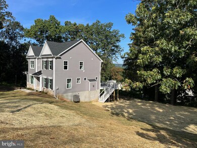 38 Fahnestock Rd, Malvern, PA 19355 - photo 3