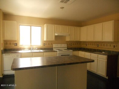 023-284288 - Kitchen 2