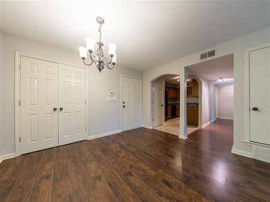 210 S Mclean Blvd unit 5, Memphis, TN 38104 - photo 3