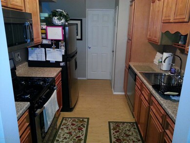 441 Willow Rd E unit 1, Staten Island, NY 10314 - photo 7