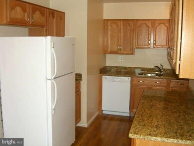 5901 Roanoke Ave, Riverdale, MD 20737 - photo 5