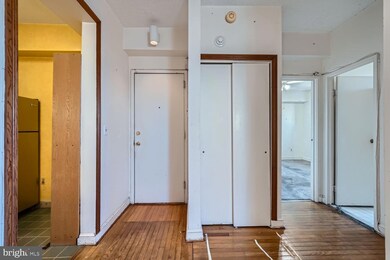 1001 Saint Paul St unit 5G, Baltimore, MD 21202 - photo 6