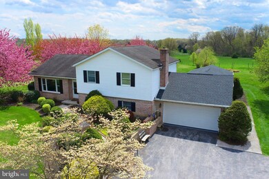 3930 W Weaver Rd, Greencastle, PA 17225 - photo 3