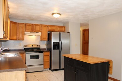 118 King Phillip St, Portsmouth, RI 02871 - photo 7