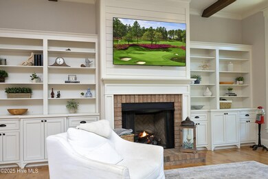 05Fireplace
