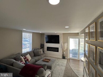 9850 Whiskey Run, Laurel, MD 20723 - photo 2