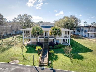 3230CumberlandRdamenities-22