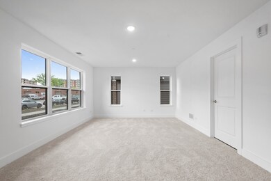 unlisted-address, Morton Grove, IL 60053 - photo 3