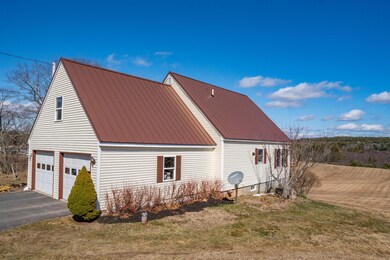 889 Middle Road 004
