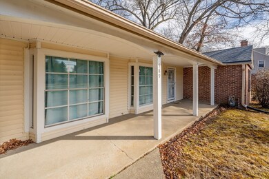 589 Allen St, Springfield, MA 01118 - photo 5