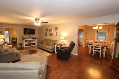 1401 Annis Ave, Mattoon, IL 61938 - photo 6