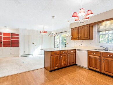 185 Summit Cir, Shelburne, VT 05482 - photo 4