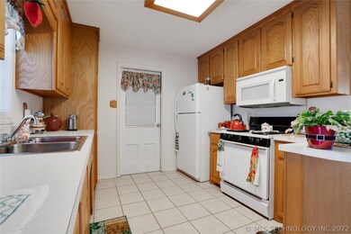 795 5th St, Wilson, OK 73463 - photo 7