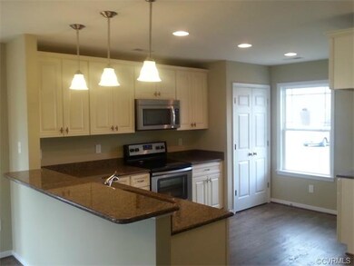 11215 Hill Ridge Ct, Ashland, VA 23005 - photo 6