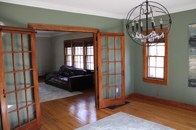 79 Henderson Rd (48)