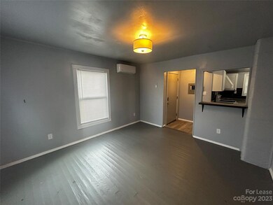 519 Sylvia St, Statesville, NC 28677 - photo 4