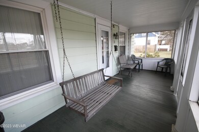 Enclosed front porch