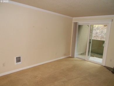 2680 SW 87th Ave unit 8, Portland, OR 97225 - photo 4