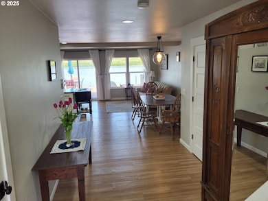 Entrance/Foyer