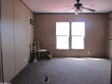 5910 Wilburn Rd, Wilburn, AR 72179 - photo 4