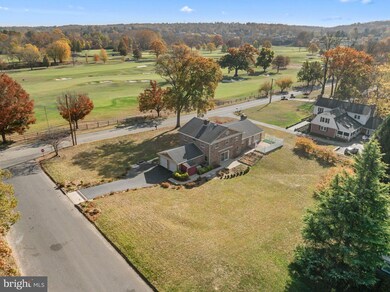 820 Thomas Rd, Lafayette Hill, PA 19444 - photo 3