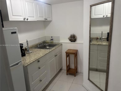 26 Diplomat Pkwy unit 2366, Hallandale Beach, FL 33009 - photo 3