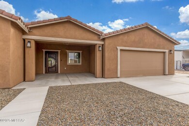 12636 N Hendricks Dr, Marana, AZ 85653 - photo 3