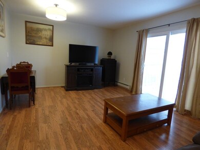 170 E Hadley Rd unit 45, Amherst, MA 01002 - photo 2