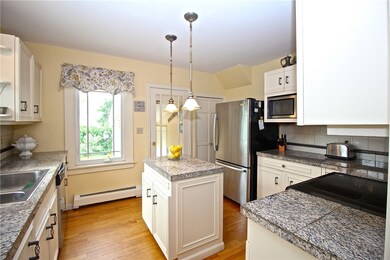 22 Admiral Kalbfus Rd, Newport, RI 02840 - photo 5