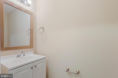 2617 E Hoffman St, Baltimore, MD 21213 - photo 5