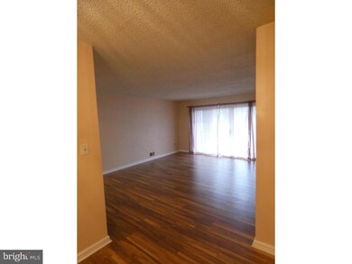 40 Aspen Ct, Trenton, NJ 08619 - photo 2