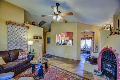 family room 3