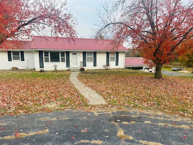 223 State Route E, Fayette, MO 65248 - photo 2