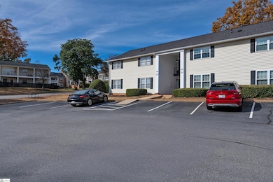 925 Cleveland St unit 165, Greenville, SC 29601 - photo 3