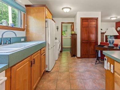 189 Maple Ave, Rutland, MA 01543 - photo 6