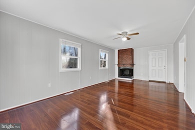 2319 Woodberry Dr, Bryans Road, MD 20616 - photo 4