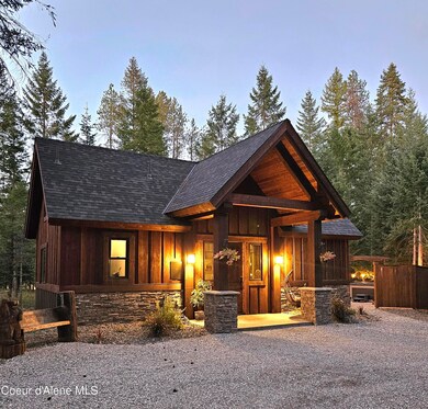 Guest cabin