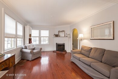 674 S Parkside Ave, Elmhurst, IL 60126 - photo 5