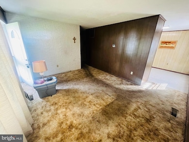 1319 Meadowvale Rd, Glen Burnie, MD 21060 - photo 3