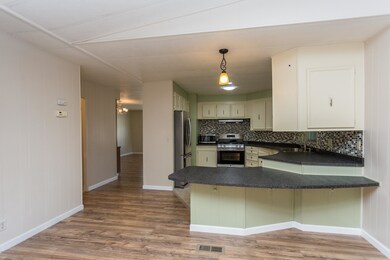 005_Kitchen