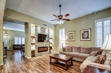 family room 4